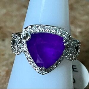 Bomb Party RG56356 A Thrilling Passion Amethyst on Rhodium Ring